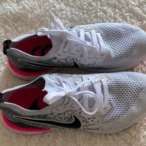 Nike epic react flyknit 2